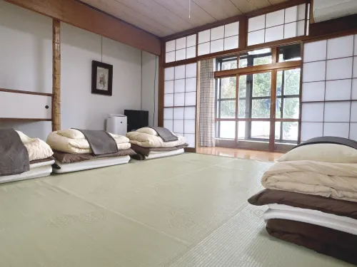 Guest House Pokapokamura - 2 ดาว
