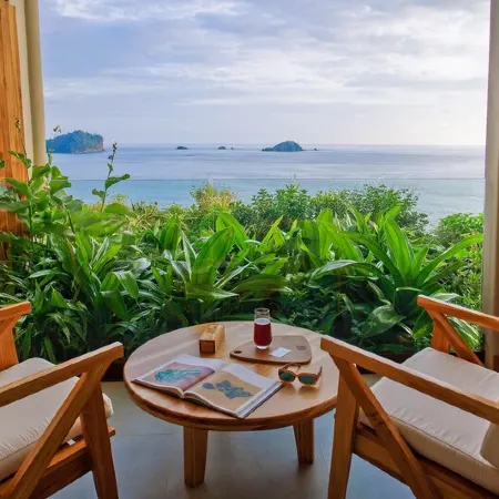 Arenas Del Mar Beachfront & Rainforest Resort Member of the Cayuga Collection