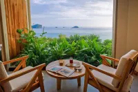 Arenas Del Mar Beachfront & Rainforest Resort Member of the Cayuga Collection - Mountain view