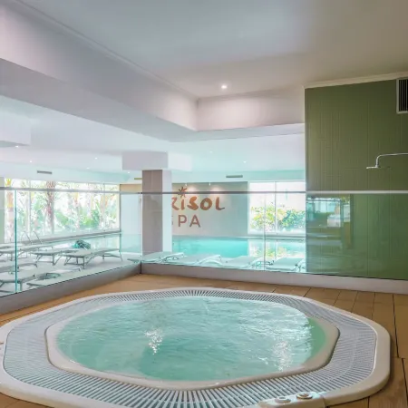 Dorisol Buganvília Studio Hotel
