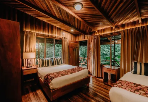 Jaguarundi Jungle Lodge - Monteverde - Mountain view