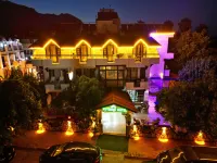 Kutberk Hotel Kemer - Bed and breakfasts