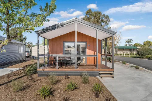 Big4 Tasman Holiday Parks - Bendigo - parking