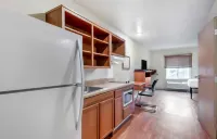 Extended Stay America Select Suites - Dayton - Miamisburg - Parkplatz