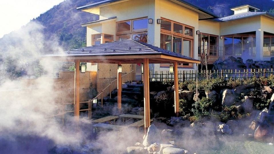 箱根強羅ホテルパイプのけむりプラス