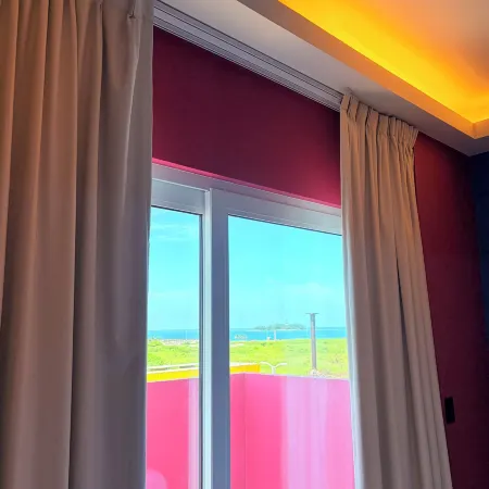 Hotel More