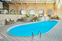 Delta Hotels London Armouries - Pool
