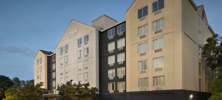 Fairfield Inn & Suites Atlanta Vinings/Galleria Hoteles en Condado de Cobb