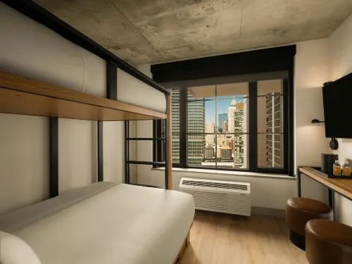 Hotel 38 New York City, Tapestry Collection by Hilton - breakfast