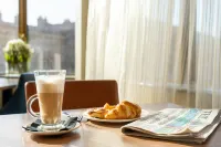 Hampton by Hilton Newcastle - breakfast