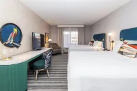 voco THE CLAIR CINCINNATI DOWNTOWN by IHG - piscina