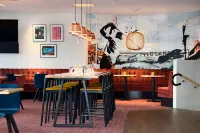 Good Morning+ Halmstad - Quầy Bar