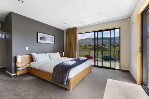 Wanaka Family Retreat - 2 ดาว