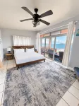 Breezy View--Amazing Ocean Views and Refreshing Pool at Coakley Bay! - Familien