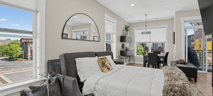 Rooftop Deck w/ Hot Tub Near Dining & Ski Slopes The Lookout by Avantstay Hotels in Summit County