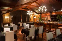 Hotel Raices Esturion - 4-Star