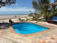 Samara Lodge - Pools