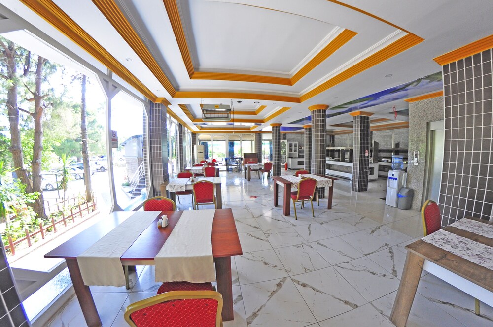 Selinus Beach Club Hotel