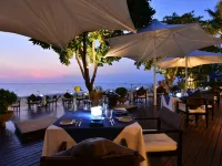 Layana Resort & Spa Hotels near Long Beach