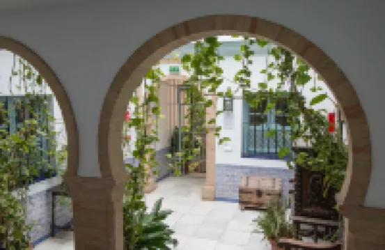 Apartamentos Suites Santa Cruz Hotels in Seville