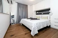 Nel Centro City Apartment Hotels near Ulika Rovinj Glamping & Camping