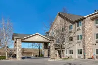 Comfort Inn Fort Collins North Hotel berhampiran Riverbend Ponds Natural Area