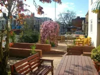 Arkale Lodge Hotels near Dalston