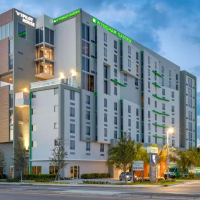 Wyndham Garden Miami International Airport Отели рядом с достопримечательностью «Майами-Спрингс»