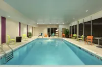 Home2 Suites by Hilton Saratoga Malta - Pool