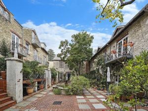 Fremantle Port Mill Bed & Breakfast - Unique Accommodation