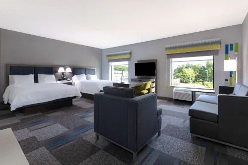 Hampton Inn & Suites Nacogdoches - parking