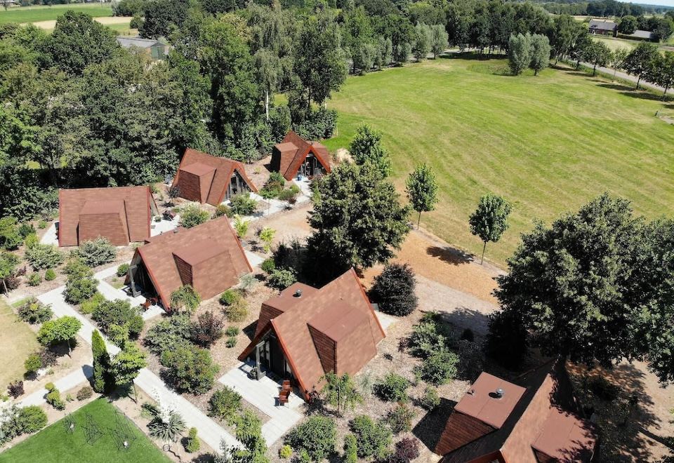 Restinn Rijsbergen - Housity