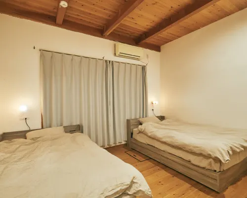 Kubel Hotels in Mitoyo