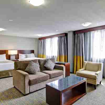 DoubleTree by Hilton Kamloops Rooms