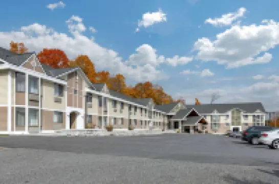 Comfort Inn & Suites Montpelier-Berlin Hotels in Washington County