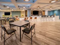 Hyatt Regency Long Beach - bar