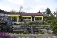 Goseong Marlboro Man Caravan Auto Camping Site