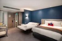 Holiday Inn Express London Heathrow T4 Hôtels à : Sunbury-on-Thames