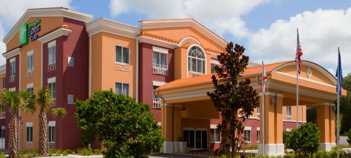 Holiday Inn Express & Suites BROOKSVILLE-I-75 by IHG Hotels in Hernando County