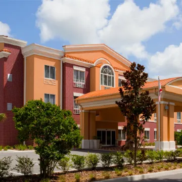 Holiday Inn Express & Suites BROOKSVILLE-I-75 by IHG