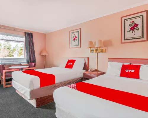 OYO Hotel Durham West Hills Hotels in Orange County