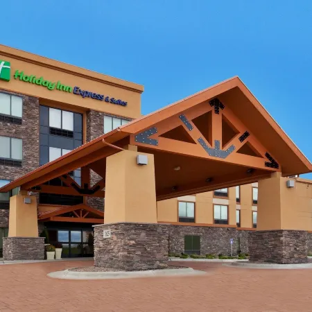 Holiday Inn Express & Suites GREAT FALLS by IHG