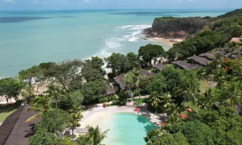 Madeiro Beach Hotel
