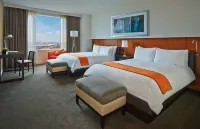 Hotel Arista Hotels in Warrenville