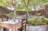Riverstone Lodge Hotels near Van Oord Street Park