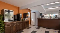 SureStay Hotel by Best Western Virginia Beach Royal Clipper - 朝食