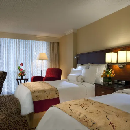 Houston Marriott Uptown by the Galleria Отели рядом с достопримечательностью «поле для гольфа Memorial Park»