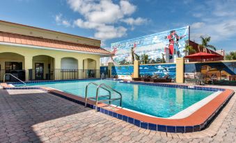 Clarion Inn & Suites Kissimmee-Lake Buena Vista South