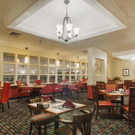 Red Lion Hotel & Conference Center Cheyenne