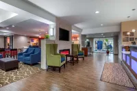 Comfort Inn & Suites Montgomery East Carmichael Rd - parking